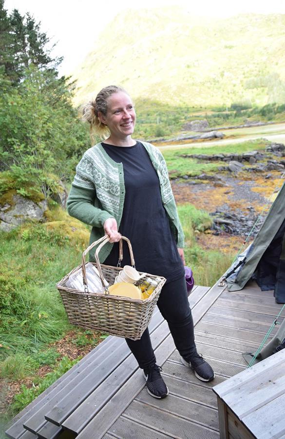 Flo Lofoten Nature Escape Valberg 外观 照片